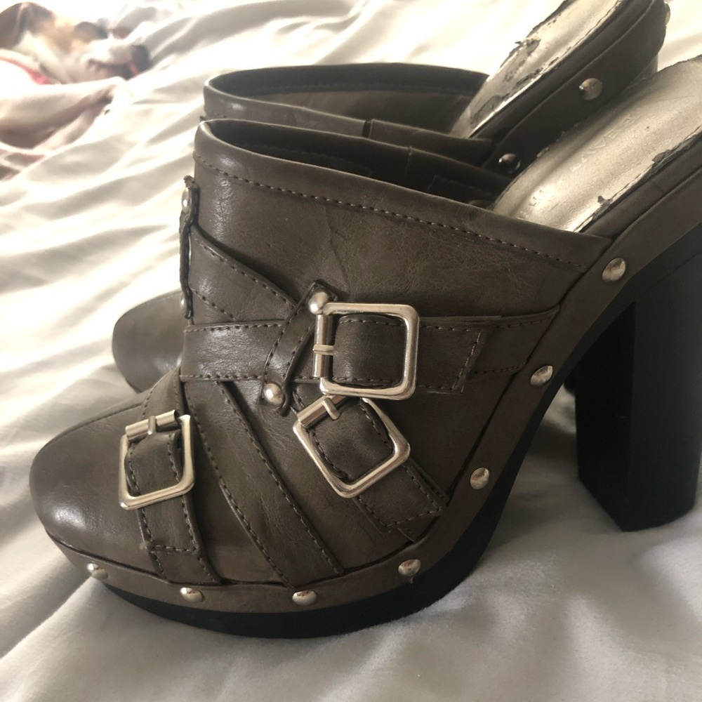 Slide on boots